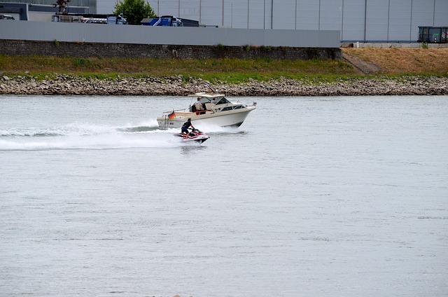 Jetski, Boot, Stromen, Rijn, Duitsland