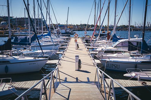 Free Boats Yachts photo and picture