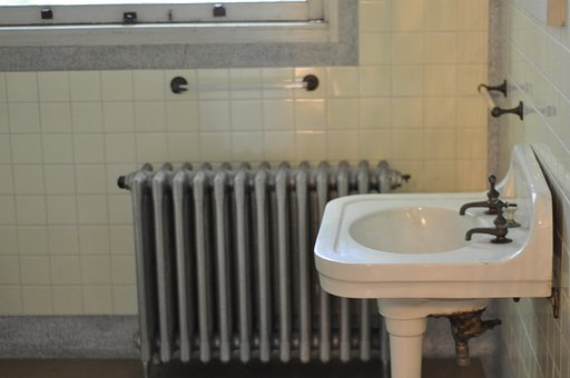 Free Water House photo and picture