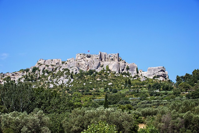 Free Alpilles Provence photo and picture