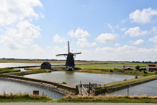 Free Windmill Paddy photo and picture