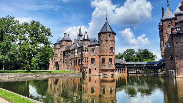 Free Castle Castle Tower photo and picture
