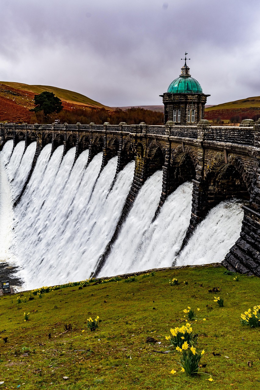 1  Free Клэрвен Dam Photos Pixabay