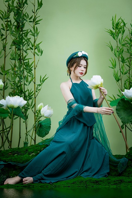 Free Woman Beauty photo and picture