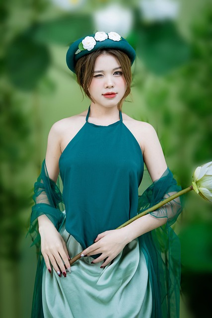Free Woman Beauty photo and picture