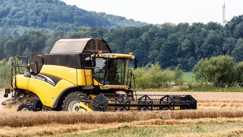 Combine Harvester Harvest Machine - Free photo on Pixabay