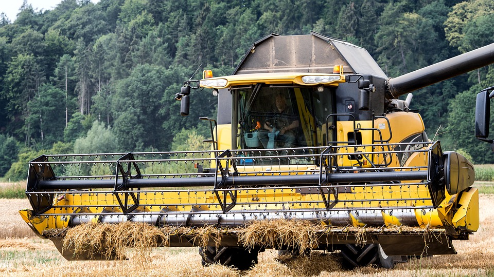 Combine Harvester Harvest Machine - Free photo on Pixabay