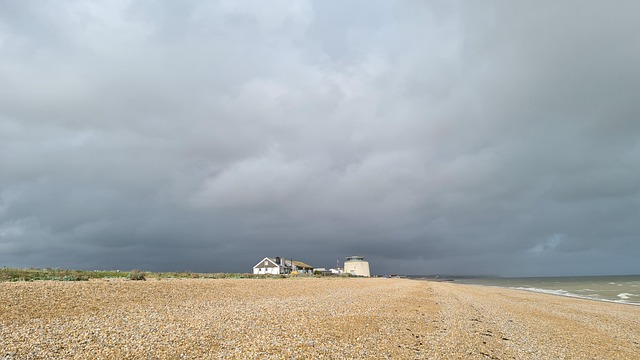 Free Grey Sky photo and picture
