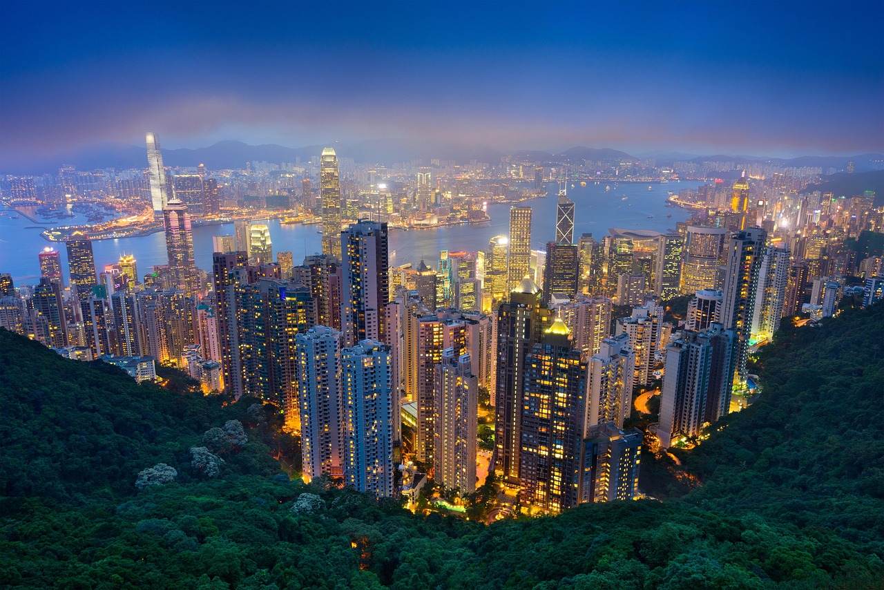 Night - free online jigsaw puzzle photo