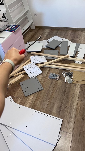 Şurubelniţă, Mobilier, Trimite, Întoarce