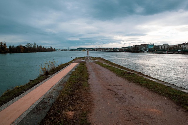Lyon, Rhône, Řeka