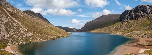 Free Cairn Gorm Cairngorms photo and picture