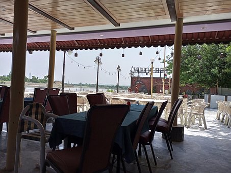 Free Outdoors Resturant photo and picture