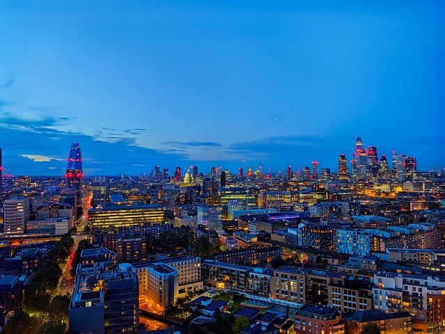 Free Night London photo and picture