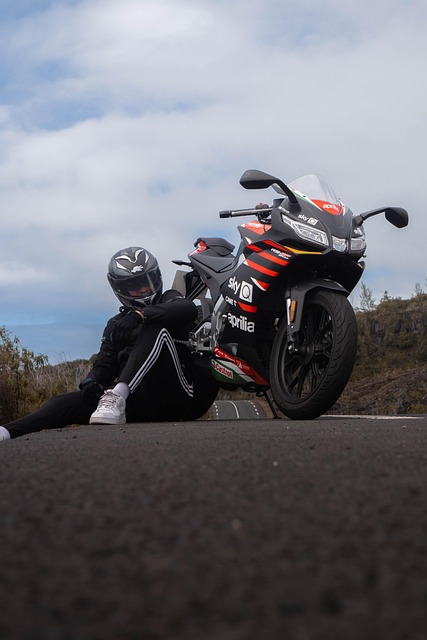 Motocicleta, Bicicleta, Céu, Laranja