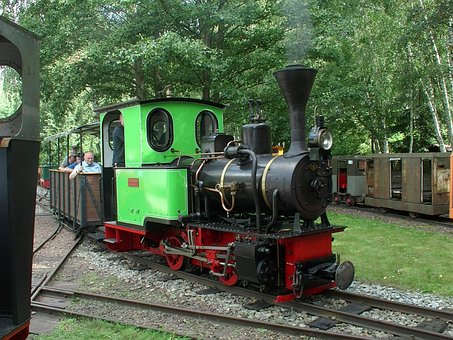 Free Track Park Lane photo and picture