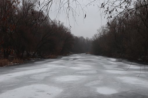 Free Winter Lake photo and picture