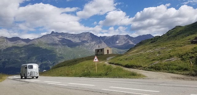 Free Mountains Road photo and picture