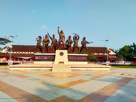Free Blitar Indonesia photo and picture