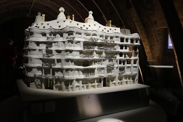 Free Gaudi Architecture photo and picture