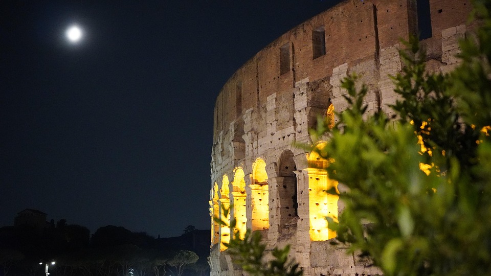 Colloseum Rome Nuit - Photo gratuite sur Pixabay - Pixabay