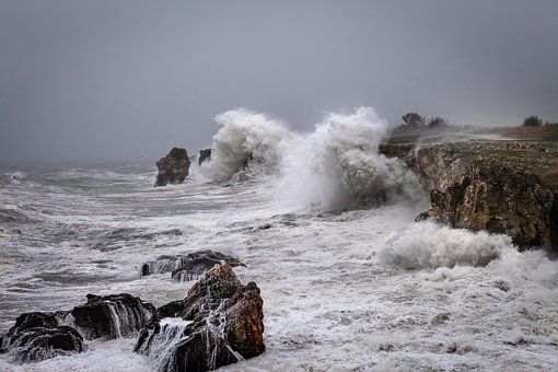 Ondas Grandes, Tempestade, Costa