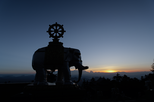 Statuer, Elefant, Solnedgang Glød