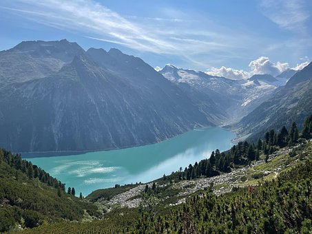 Free Zillertal Olpererhütte photo and picture