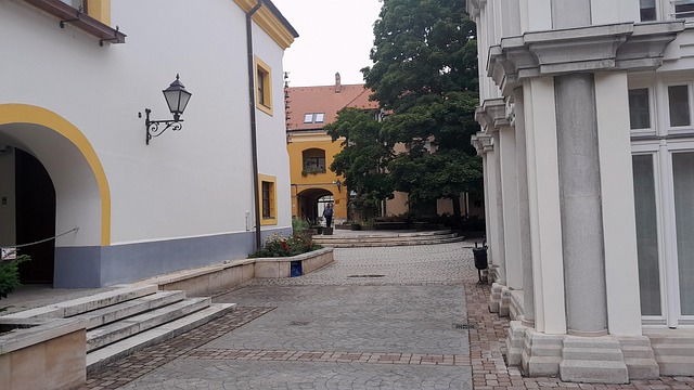 Free Architecture Building photo and picture