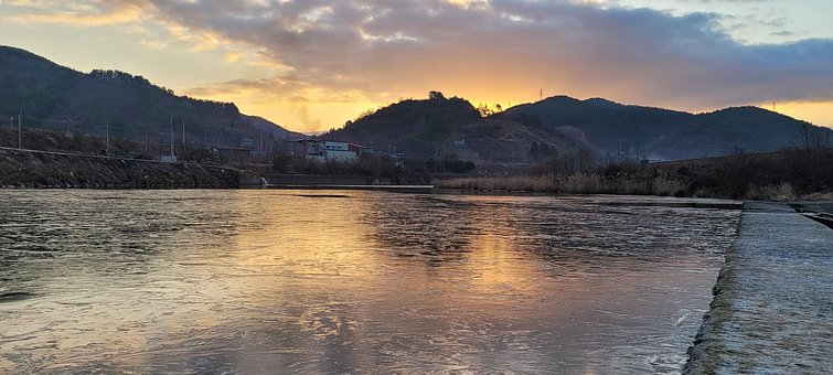 Free Nature Stream photo and picture