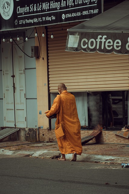 Munk, Vietnam, Liv