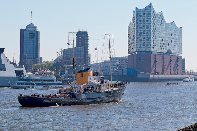 Free Boat Ship photo and picture