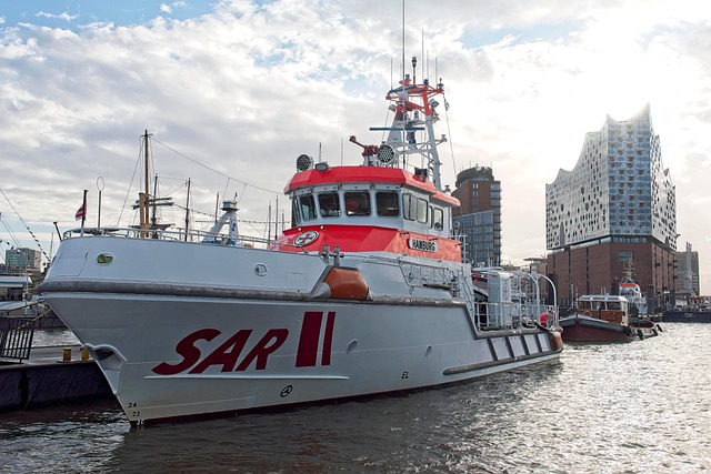 Free Harbor Birthday Hamburg photo and picture
