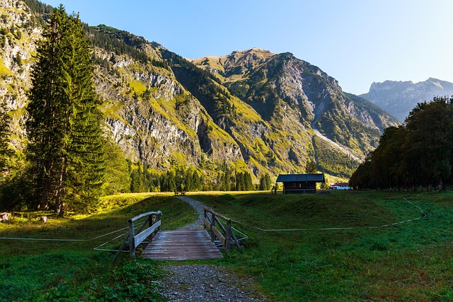 Free Mountain Hut Mountains photo and picture