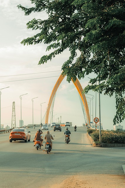 Brug, Motorfiets, Auto, Vliegende Motor