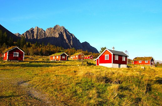 Norge, Skandinavien, Traditionel
