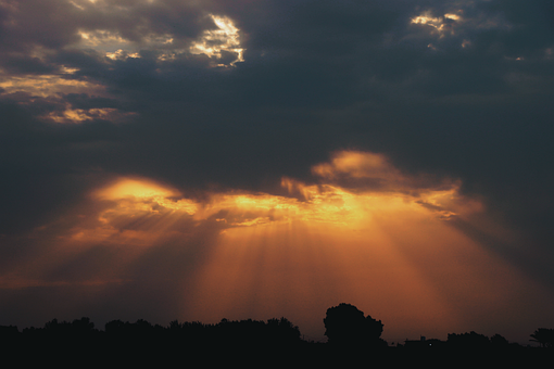 Nuvens, Pôr Do Sol, Luz Solar, Cair