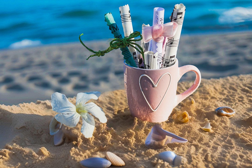 Music Notes Beach Scene Rolled - Free photo on Pixabay