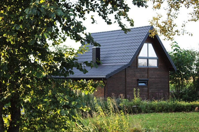 Free Cottage House photo and picture