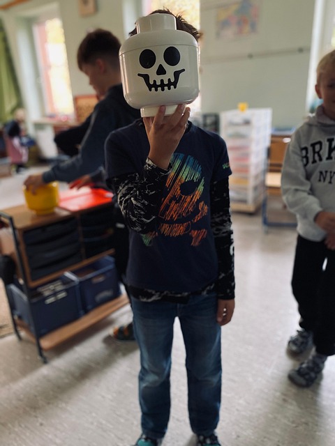 Free Skull Halloween photo and picture