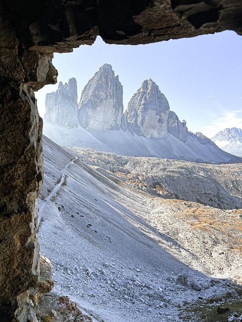 Free Tre Cime Di Lavaredo Alps photo and picture