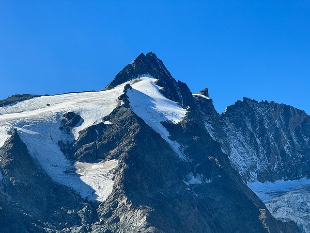 Großglockner, Hochalpenstraße