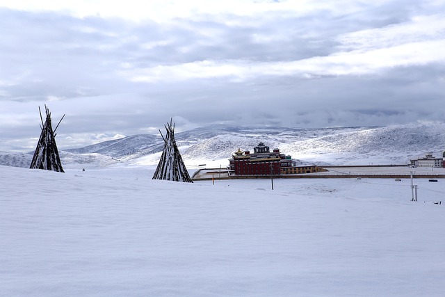 Free Sichuan Tibetan Area photo and picture