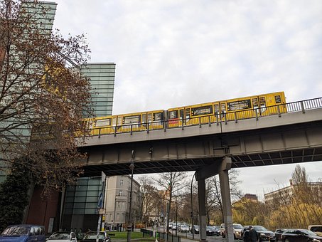 Free Berlin U Bahn photo and picture