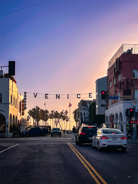 Venetië Strand, Los Angeles, Auto
