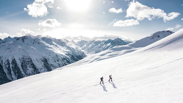 Free ai generated hiking nature illustration