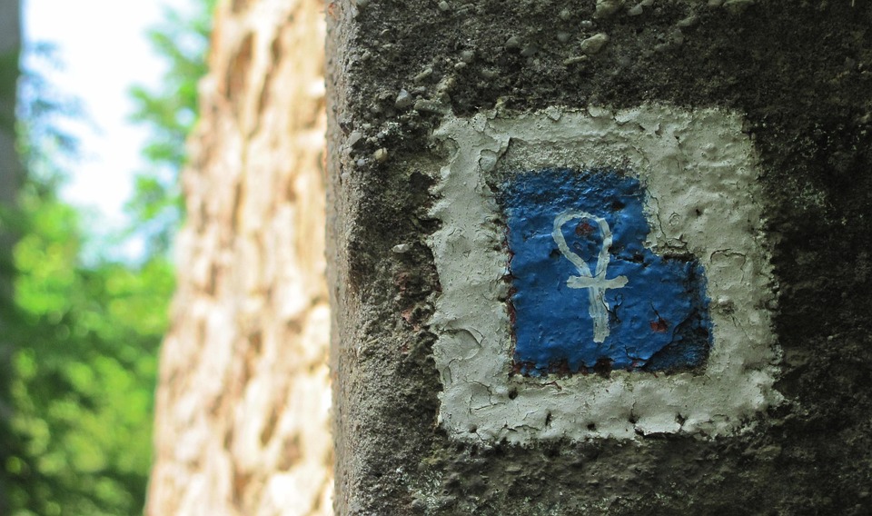 Tourist Mark Signpost Wall - Free photo on Pixabay - Pixabay