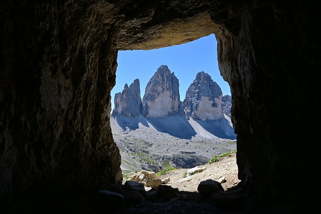 Free Mountains Landscape photo and picture