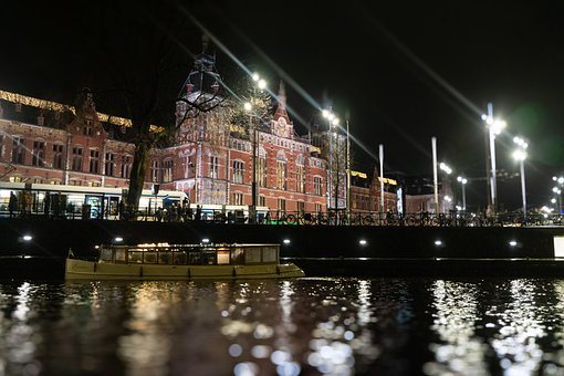 Amsterdamse Lichten, Amsterdam