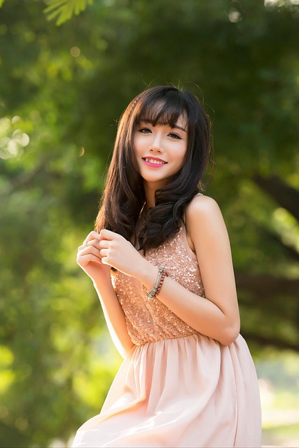 Free Woman Model photo and picture
